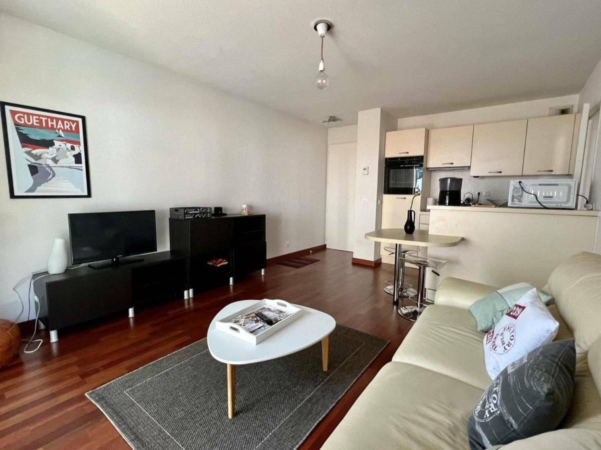 Appartement T2 A Cambo-Les-Bains Avec Piscine, Terrasse Et Parking Prive, Proche Des Thermes - Fr-1-495-82 Zewnętrze zdjęcie