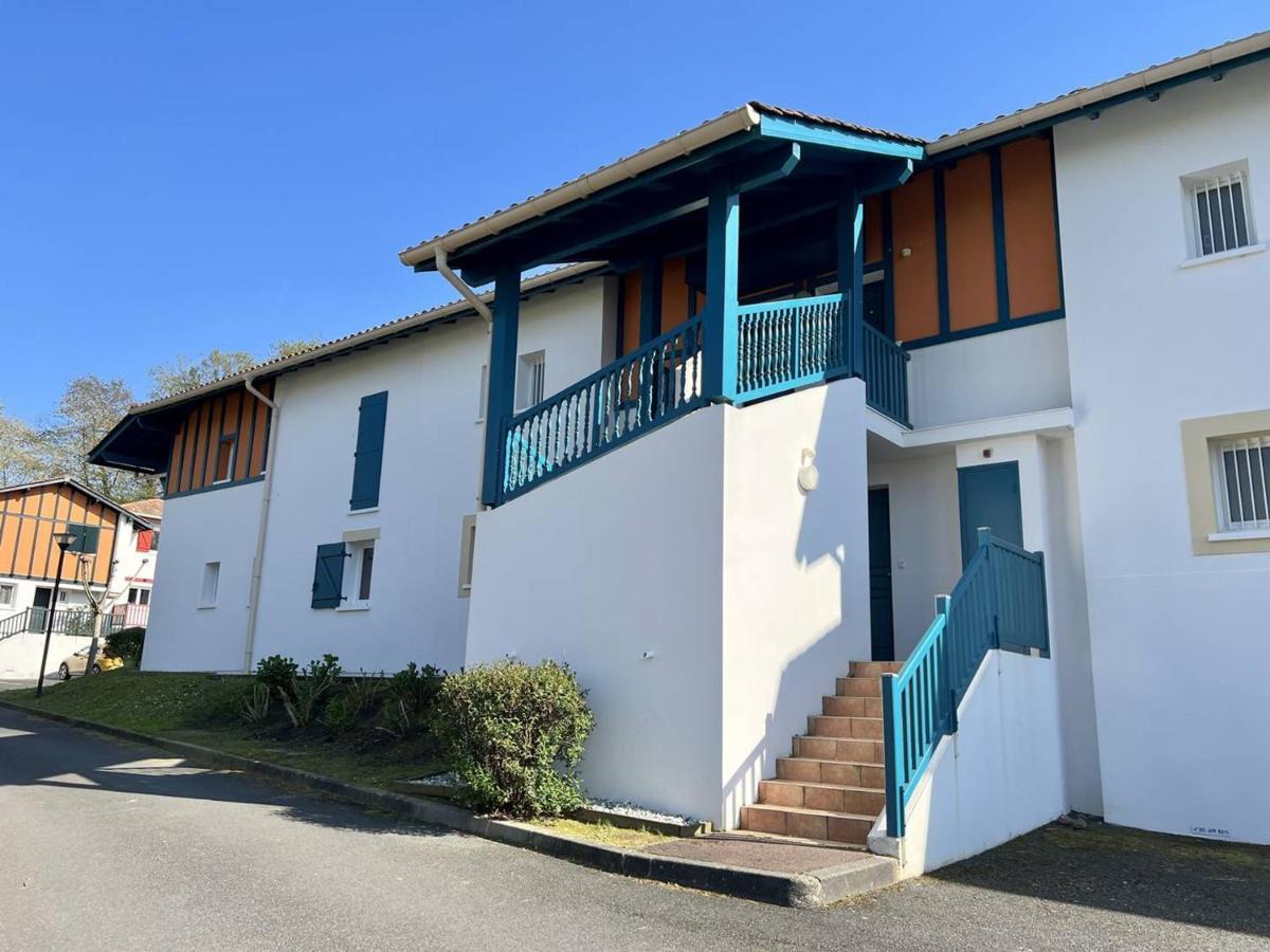 Appartement T2 A Cambo-Les-Bains Avec Piscine, Terrasse Et Parking Prive, Proche Des Thermes - Fr-1-495-82 Zewnętrze zdjęcie